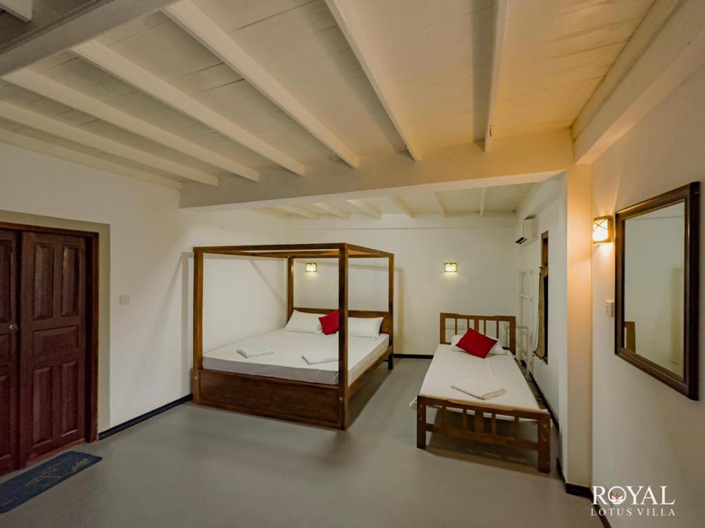 Royal Lotus Villa - Full Villa Rate Unawatuna Exterior photo